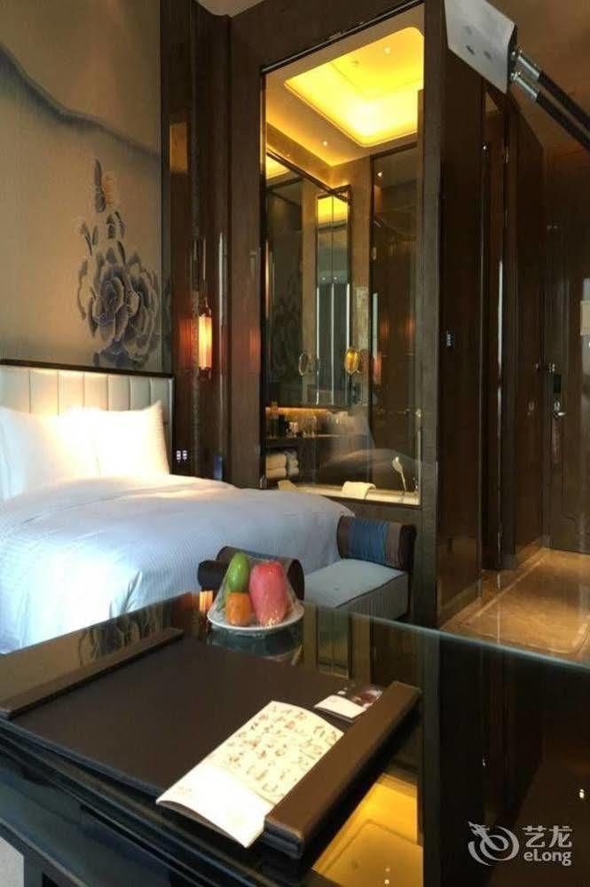 Wanda Vista Kunming Hotel Ngoại thất bức ảnh